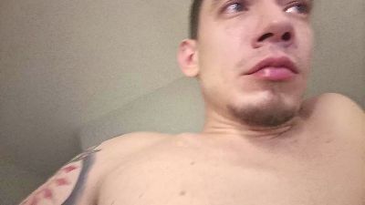 Fratstraights webcam model stream image