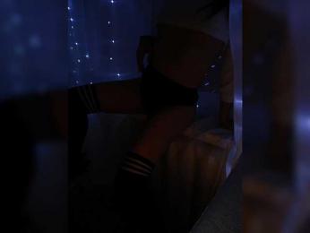 BumbleCrazzzy webcam model stream image