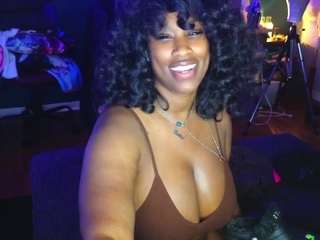 msbutterworths webcam camsoda model stream image