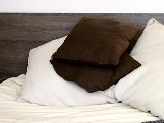 Lukhas webcam model stream image