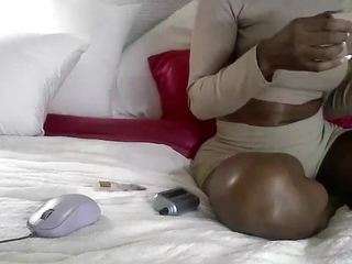 tastethepeach webcam model stream image