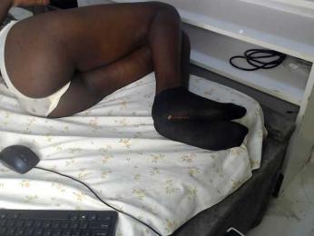 Finesexy webcam model stream image