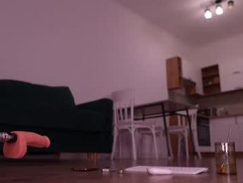 sharlin_13 webcam chaturbate model stream image