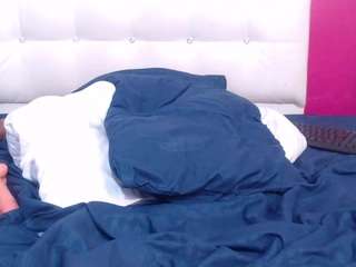 tiny-whore18 webcam model stream image