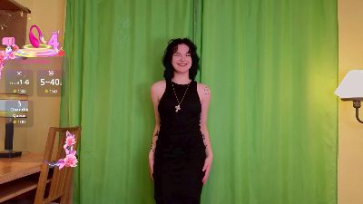 LucienneHisey webcam model stream image