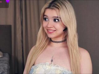 Edyth Anstead webcam model stream image