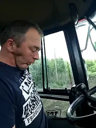 Illa1977 webcam model stream image