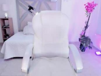 corina_white webcam model stream image