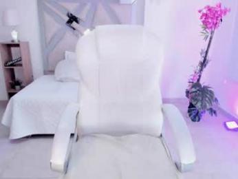 corina_white webcam model stream image