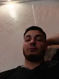 Zevs777s webcam model stream image
