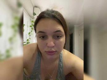 Lilliangelmoon webcam model stream image