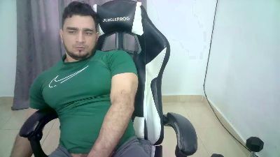 deuxes webcam model stream image