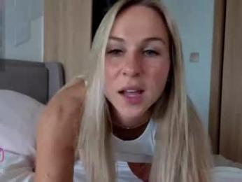 iamcora webcam model stream image