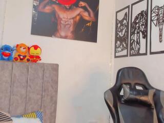 Mike Kilian webcam model stream image