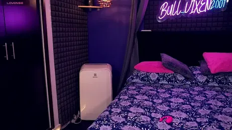 bull_vixen2001 webcam model stream image