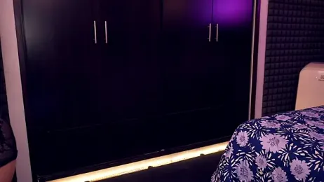 bull_vixen2001 webcam model stream image