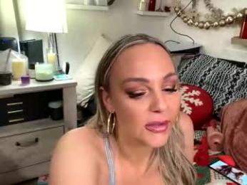 cumguzzlingskank webcam model stream image