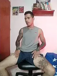 chero_95 webcam stripchat model stream image