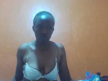 SexyTrina webcam model stream image
