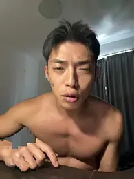 Yooo17 webcam stripchat model stream image