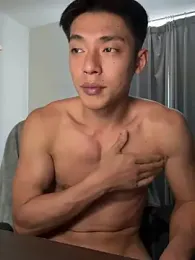 Yooo17 webcam stripchat model stream image