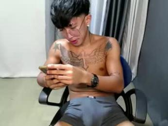 hugecockchristian webcam model stream image