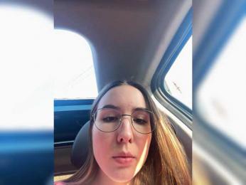 Milkaff- webcam bongacams model stream image