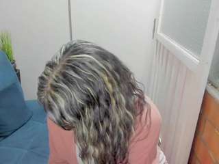 penelope47 webcam camsoda model stream image