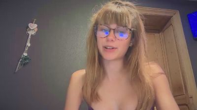 Angele_ice webcam cam4 model stream image