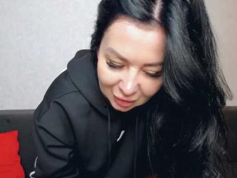 Wow-lady webcam model stream image