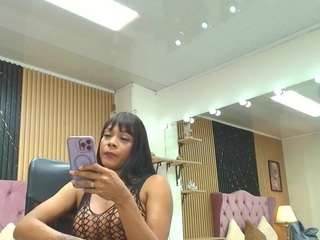 barbie-brown webcam model stream image