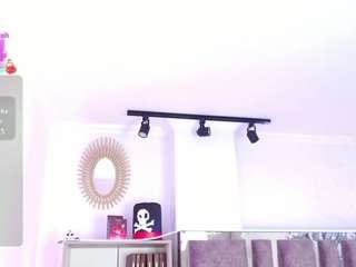 eva-walker webcam model stream image