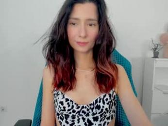 crystalnut webcam model stream image