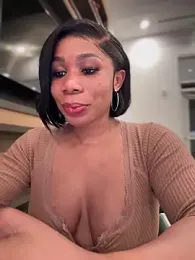 Belle___ webcam model stream image