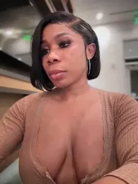 Belle___ webcam model stream image