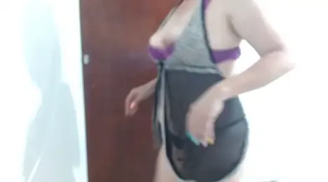 Sweet_bigass webcam model stream image