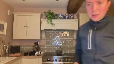 PopperBottomSub webcam model stream image