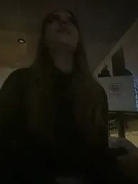 elliepixie webcam model stream image