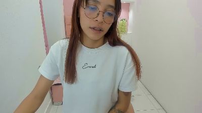 MiaStan webcam model stream image