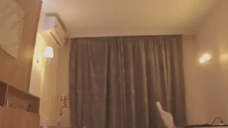 MiaThaine webcam model stream image