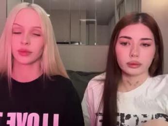 mmkakpoxyi22 webcam chaturbate model stream image