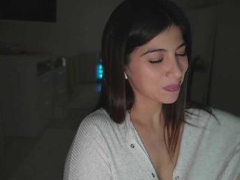 -Madi- webcam model stream image