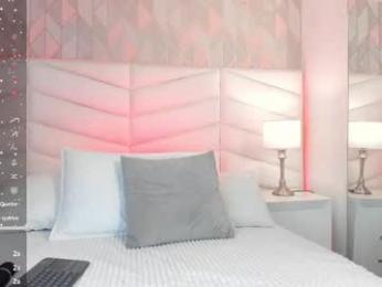 chelsea_bolton_ webcam model stream image