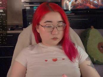 peach-girl webcam model stream image