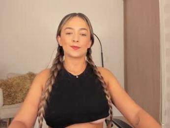 wandathompson_ webcam model stream image