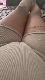 Yennyaurar webcam model stream image