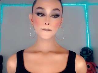 rianna-garcia1 webcam model stream image