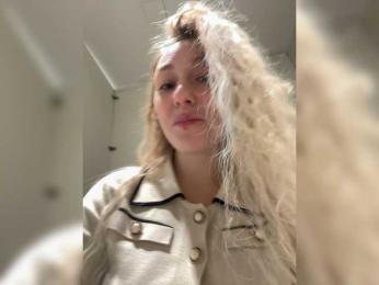 JJane- webcam model stream image