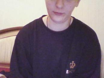 Hotredhead01 webcam bongacams model stream image