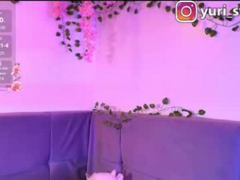 yuri_stars webcam model stream image